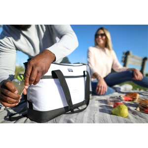 Igloo® Maddox XL Cooler